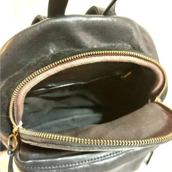 Madewell black leather backpack main image 6